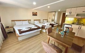 Taksim Pera Newaz Suite Hotel